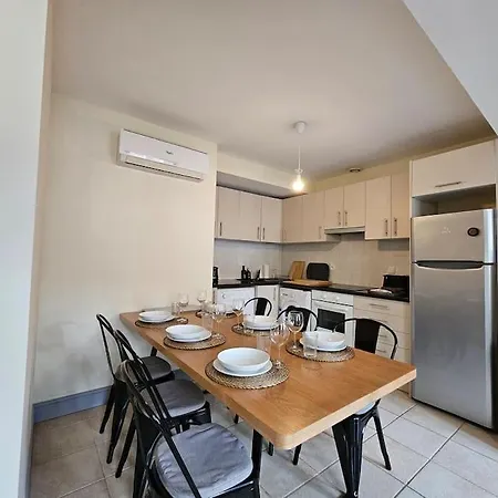 Croix-baragnon T3 - Centre-ville Historique - Parking アパート *